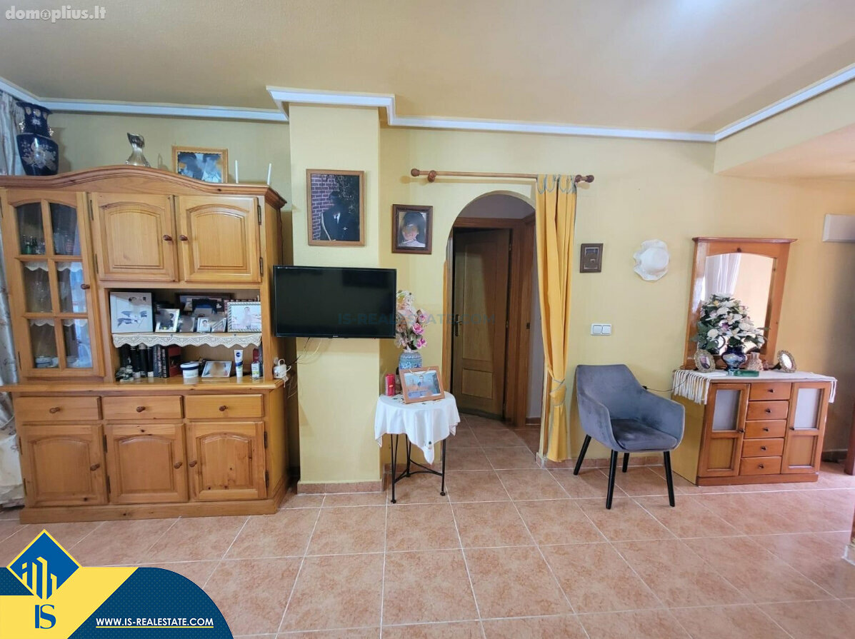 Parduodamas 3 kambarių butas Ispanijoje, Torrevieja
