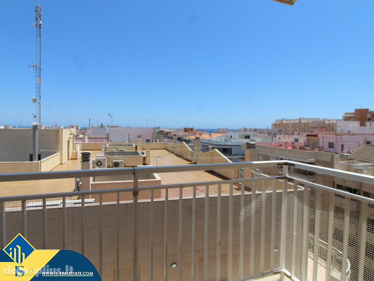 Parduodamas 4 kambarių butas Ispanijoje, Torrevieja