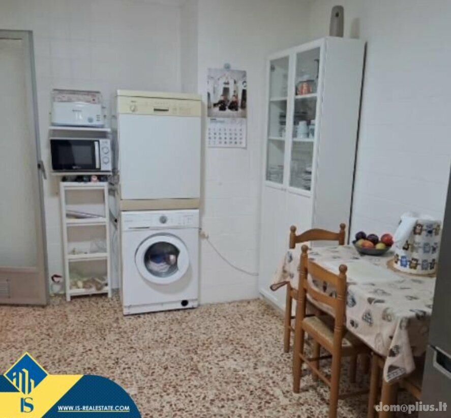 Parduodamas 4 kambarių butas Ispanijoje, Guardamar del Segura