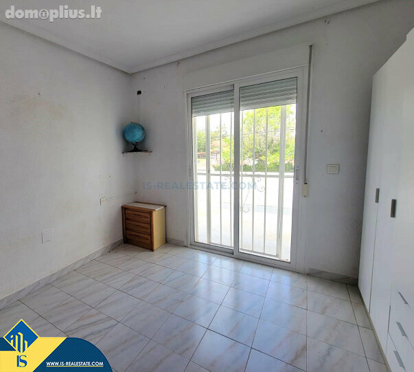 Parduodamas 3 kambarių butas Ispanijoje, Torrevieja