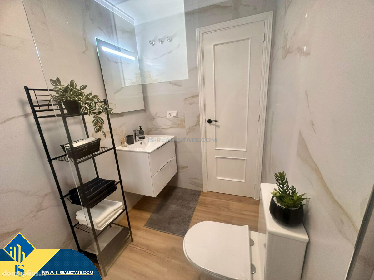 Продается 3 комнатная квартира Испания, Torrevieja
