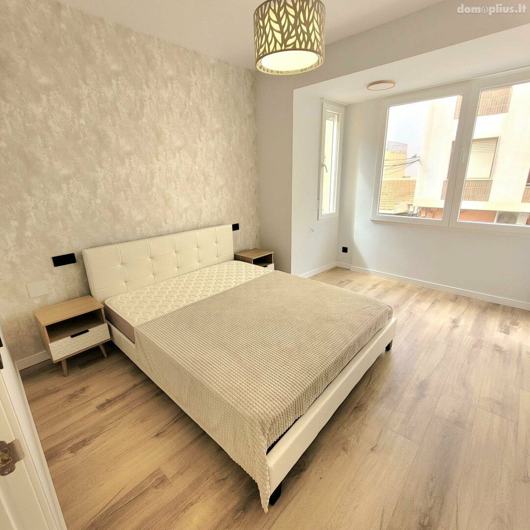 Продается 4 комнатная квартира Испания, Torrevieja