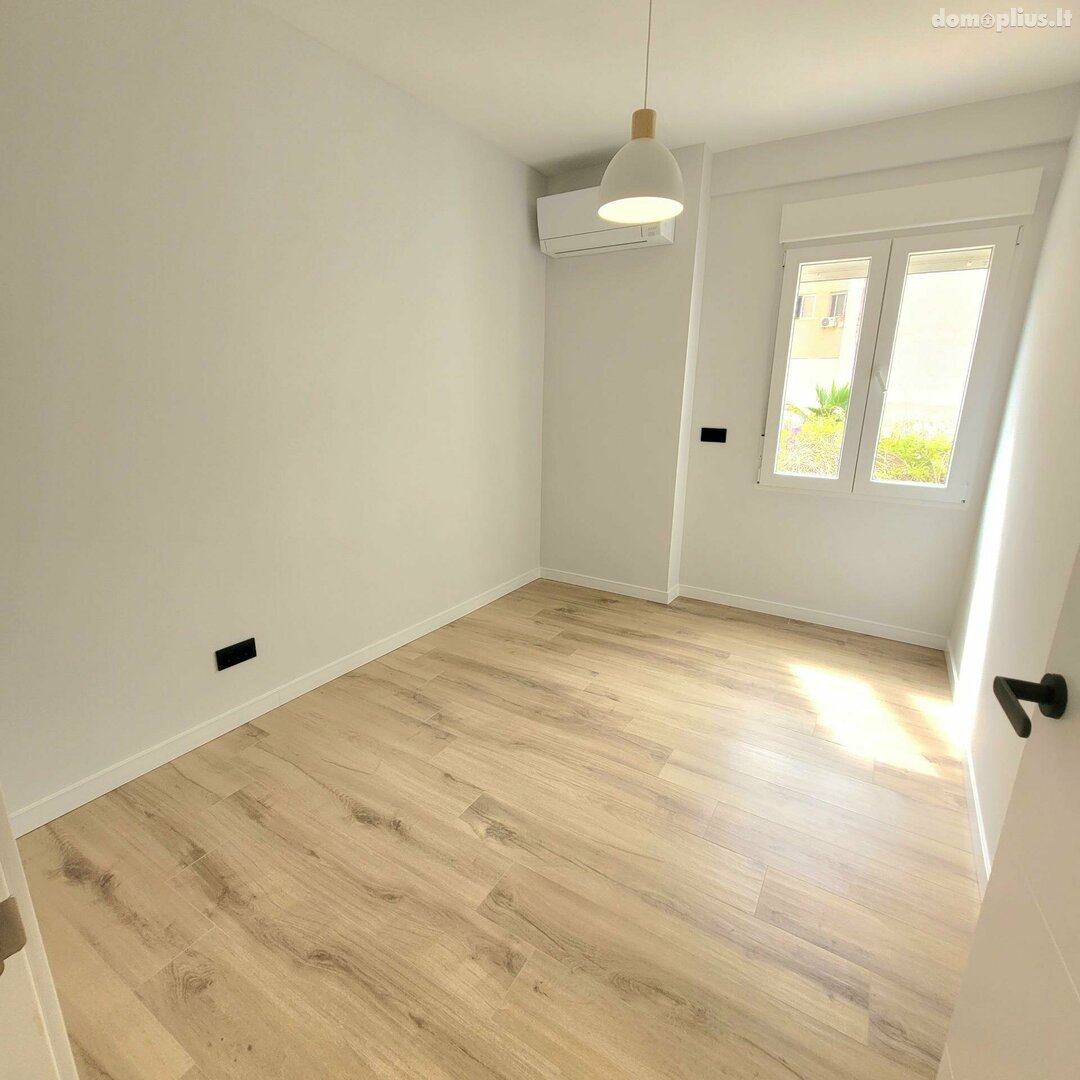 Продается 4 комнатная квартира Испания, Torrevieja