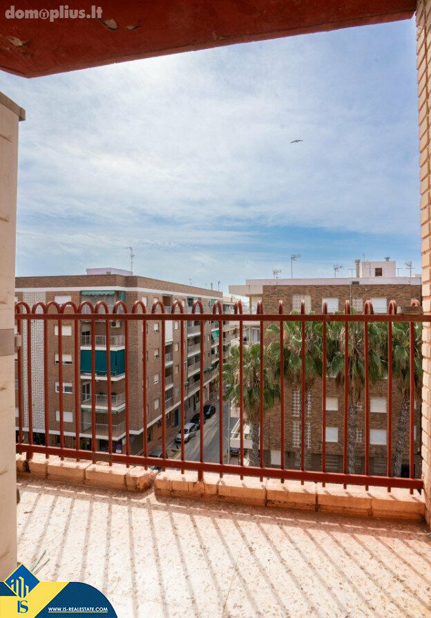 Parduodamas 4 kambarių butas Ispanijoje, Torrevieja
