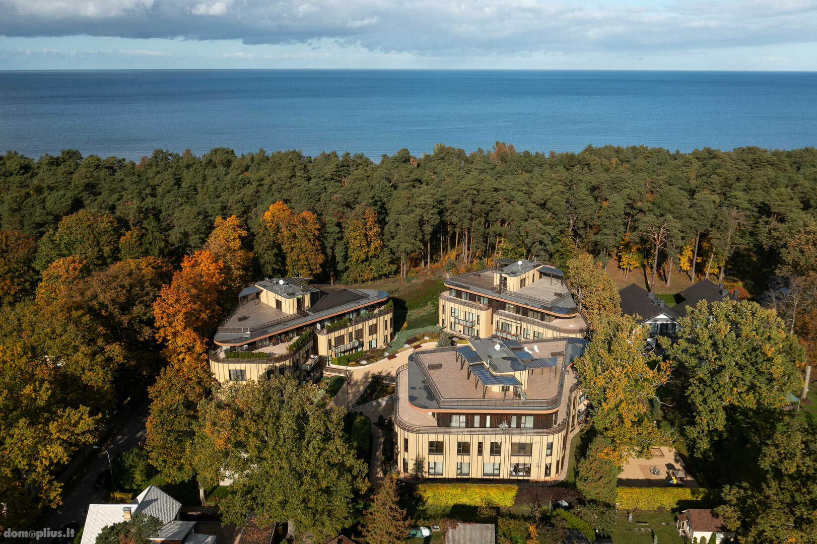 Parduodamas 5 kambarių butas Latvijoje, Jūrmala