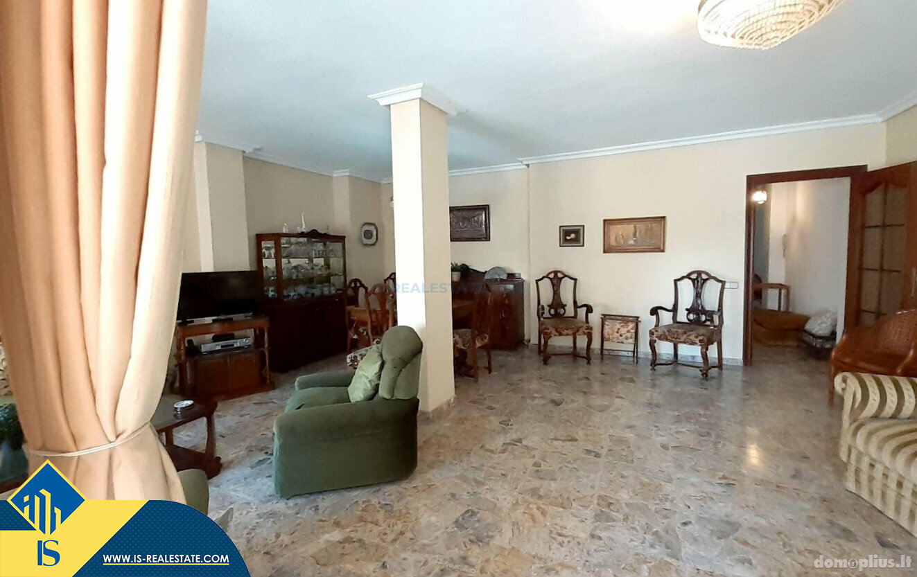 Parduodamas 5 kambarių butas Ispanijoje, Torrevieja