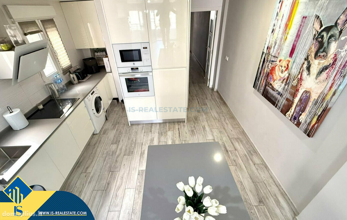 Продается 4 комнатная квартира Испания, Torrevieja