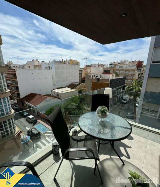 Parduodamas 4 kambarių butas Ispanijoje, Torrevieja