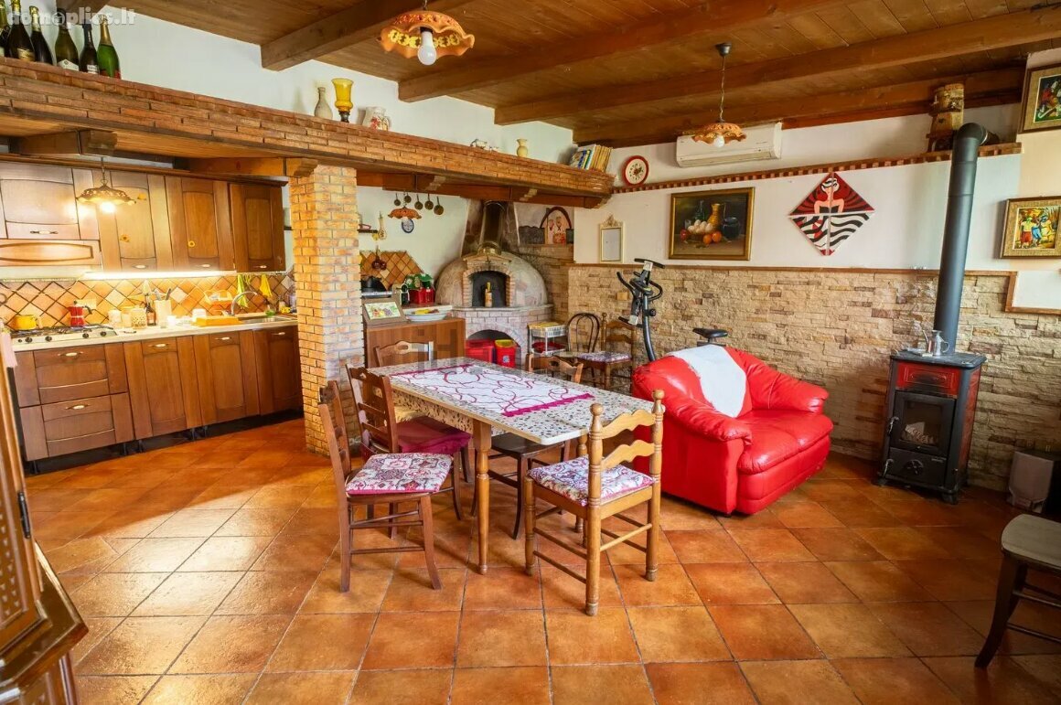 5 rooms apartment for sell Italy, Other