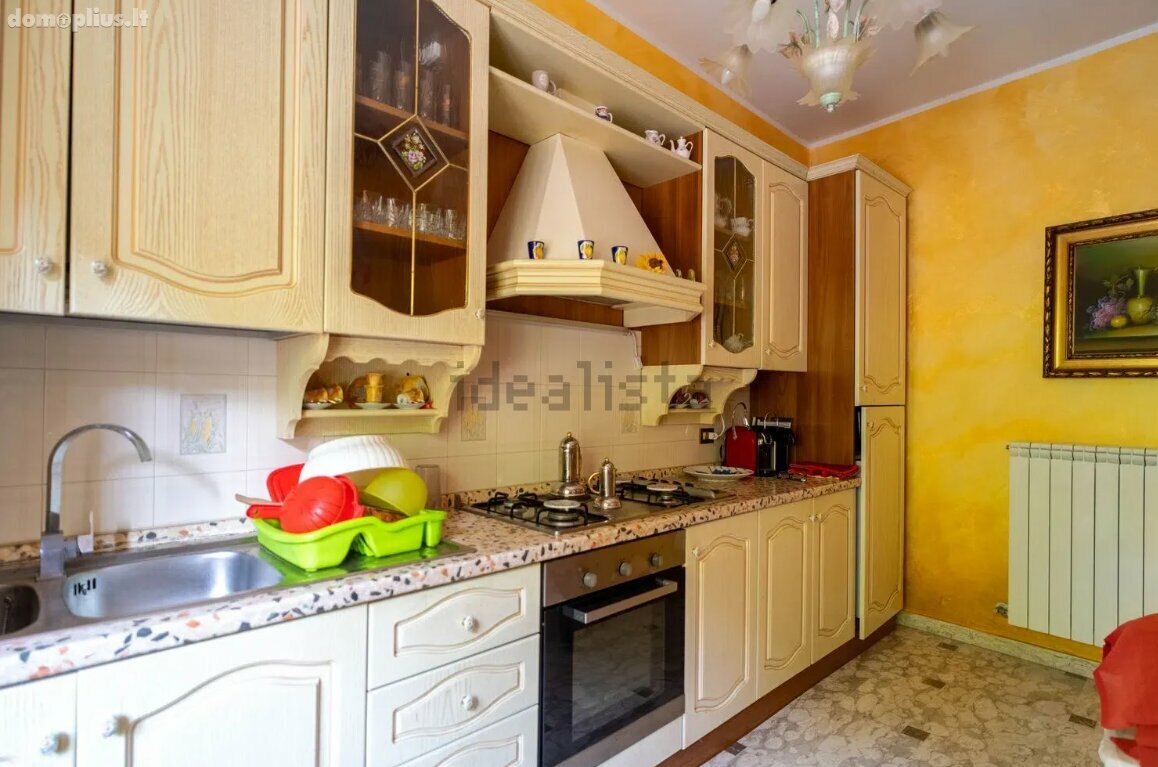 5 rooms apartment for sell Italy, Other