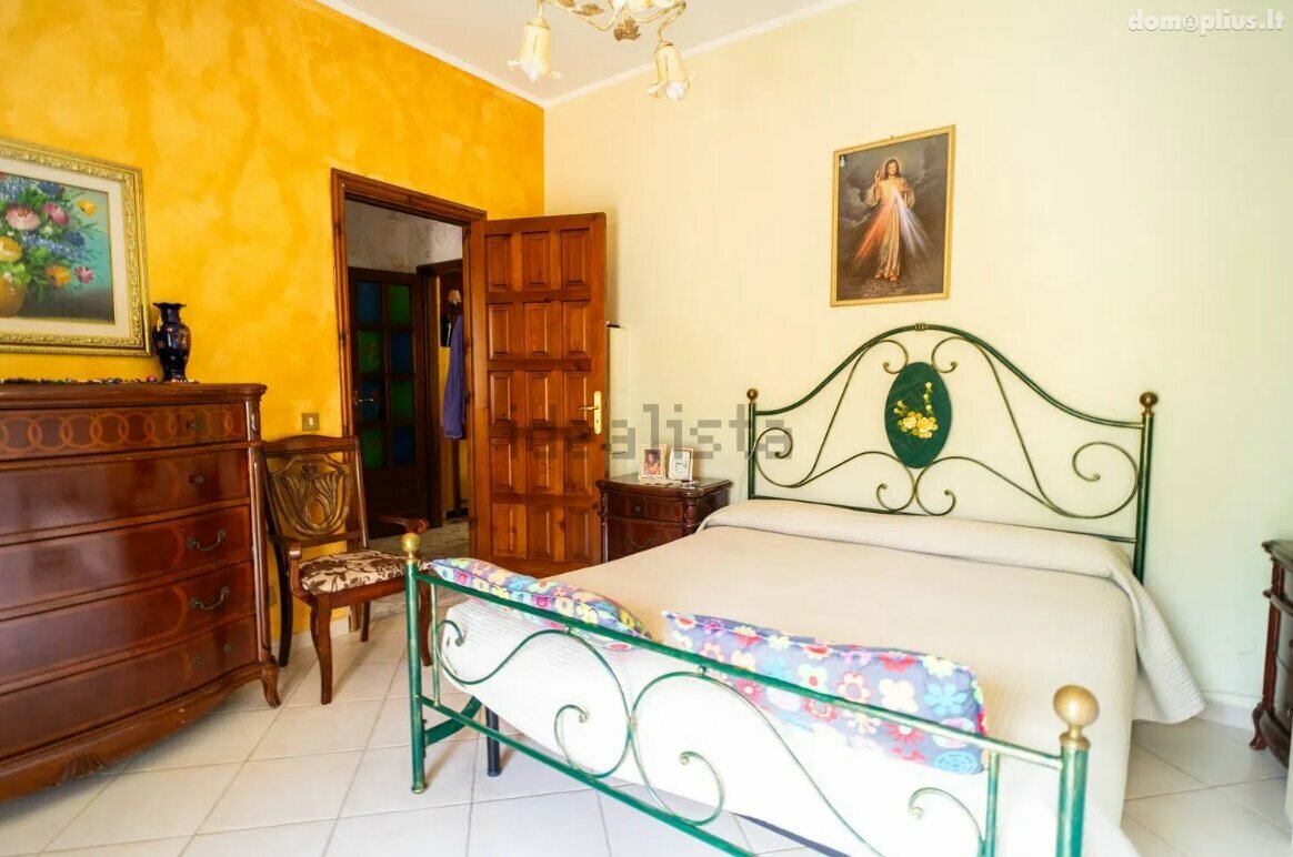 5 rooms apartment for sell Italy, Other