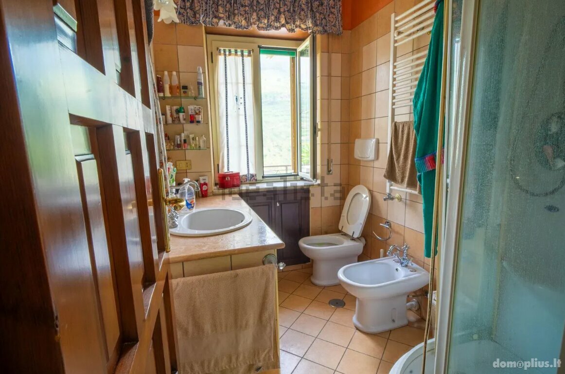 5 rooms apartment for sell Italy, Other