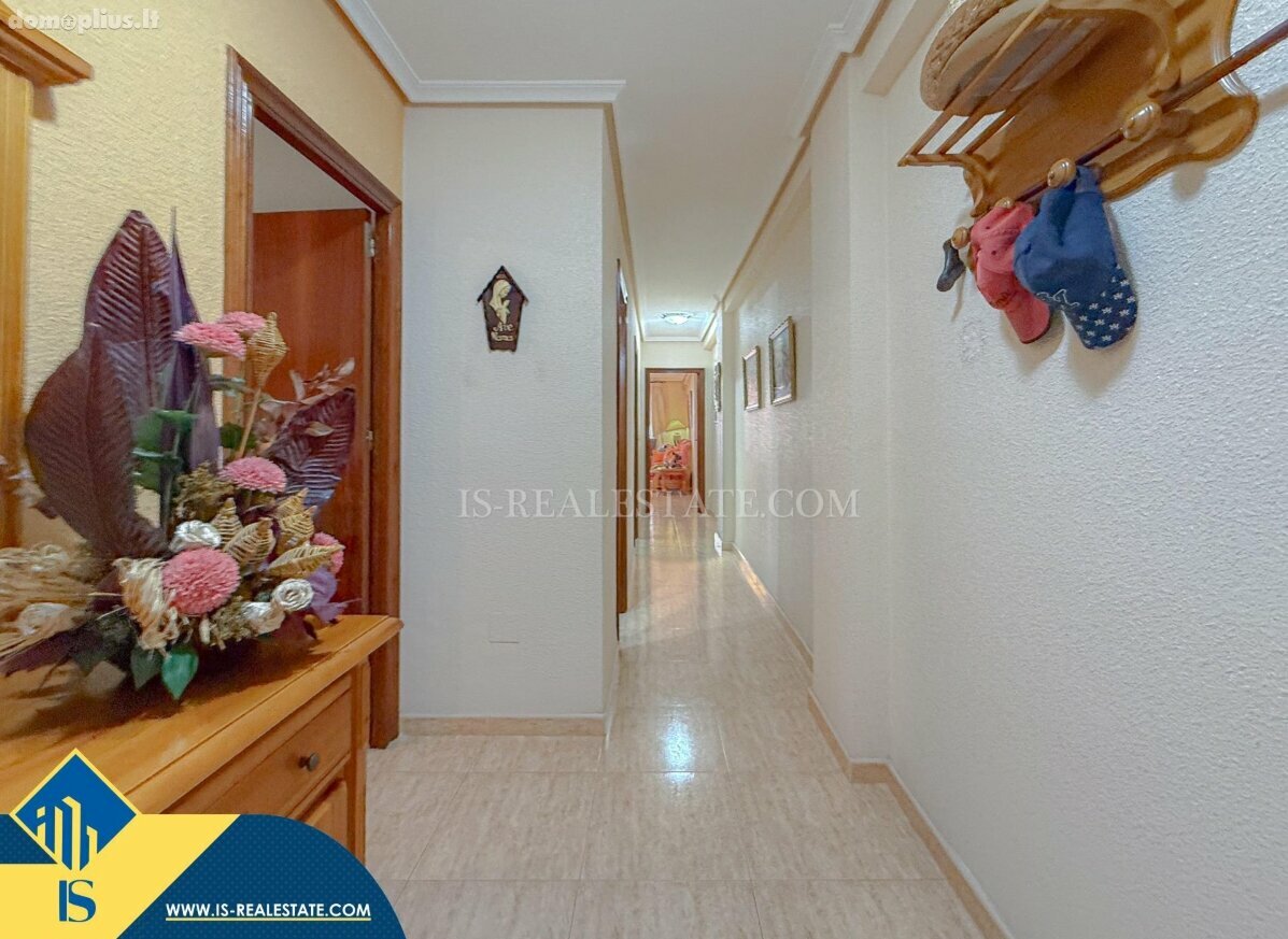 Parduodamas 4 kambarių butas Ispanijoje, Torrevieja