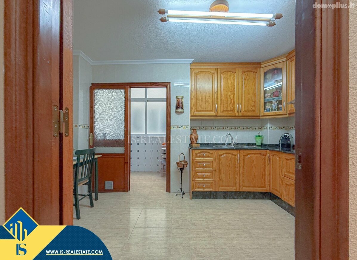 Parduodamas 4 kambarių butas Ispanijoje, Torrevieja