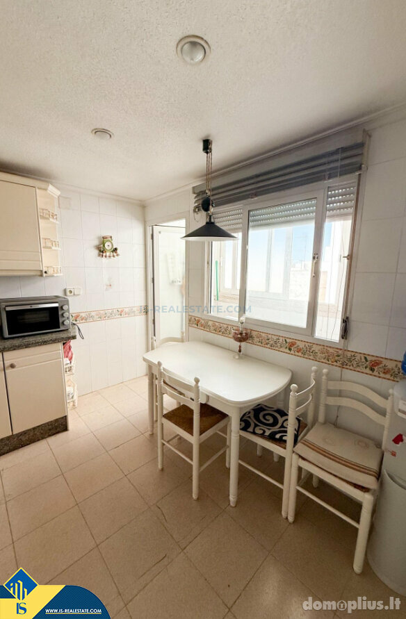 Parduodamas 5 kambarių butas Ispanijoje, Torrevieja