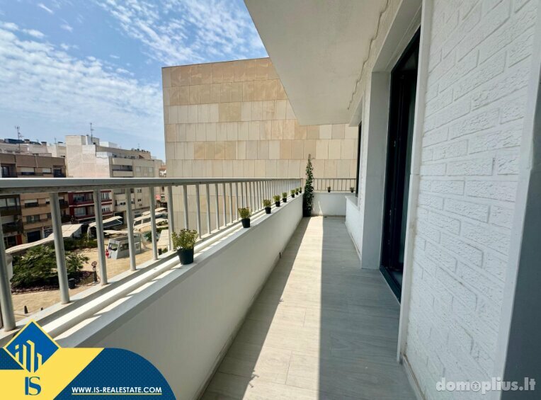 Parduodamas 4 kambarių butas Ispanijoje, Torrevieja