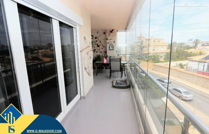 Parduodamas 4 kambarių butas Ispanijoje, Torrevieja