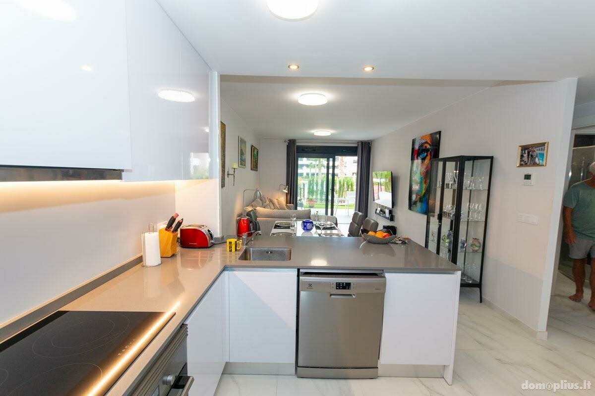 Продается 3 комнатная квартира Испания, Torrevieja
