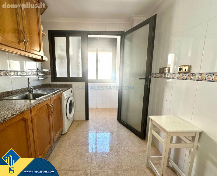 Parduodamas 5 kambarių butas Ispanijoje, Torrevieja