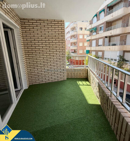 Parduodamas 4 kambarių butas Ispanijoje, Torrevieja