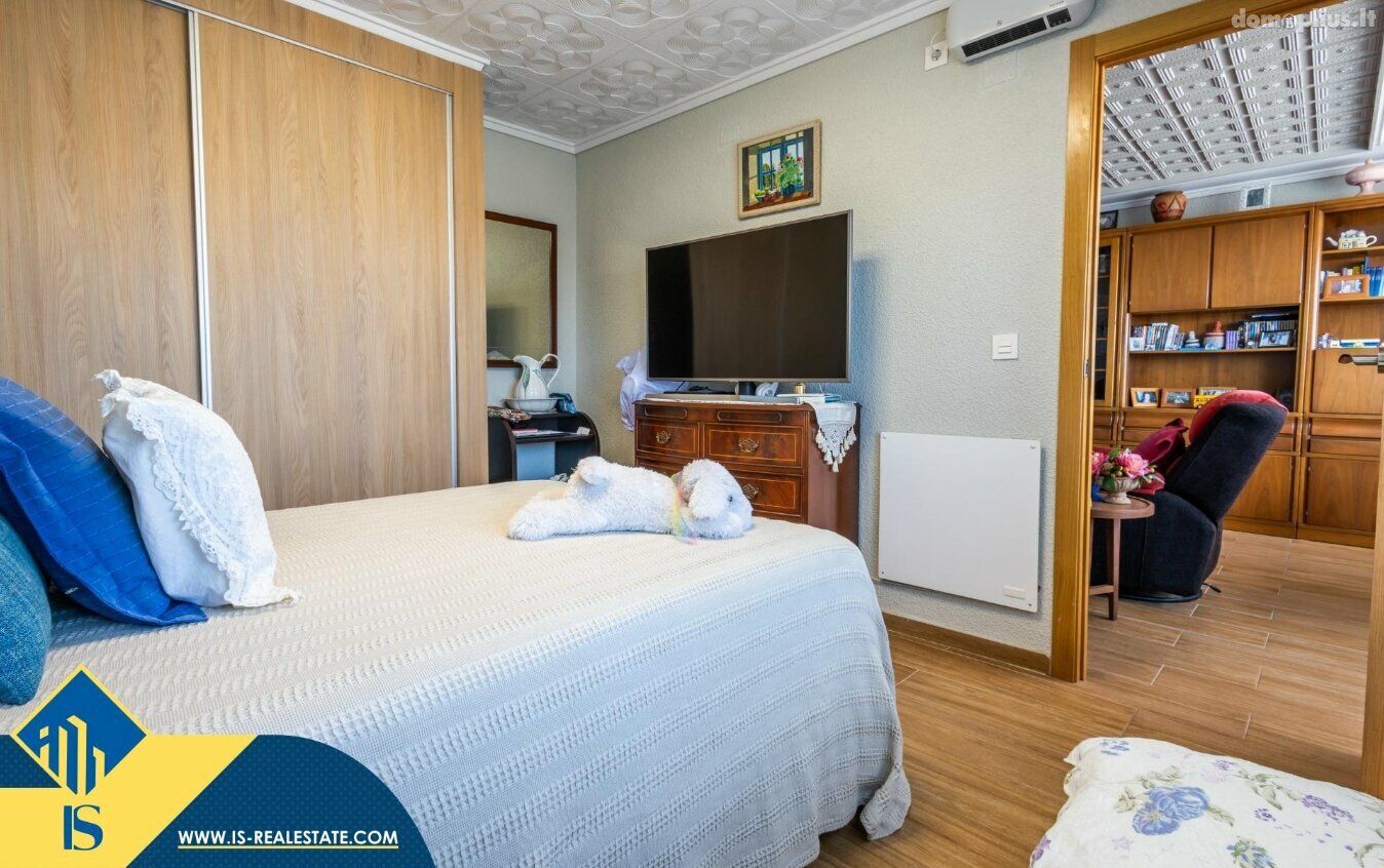 Parduodamas 4 kambarių butas Ispanijoje, Torrevieja