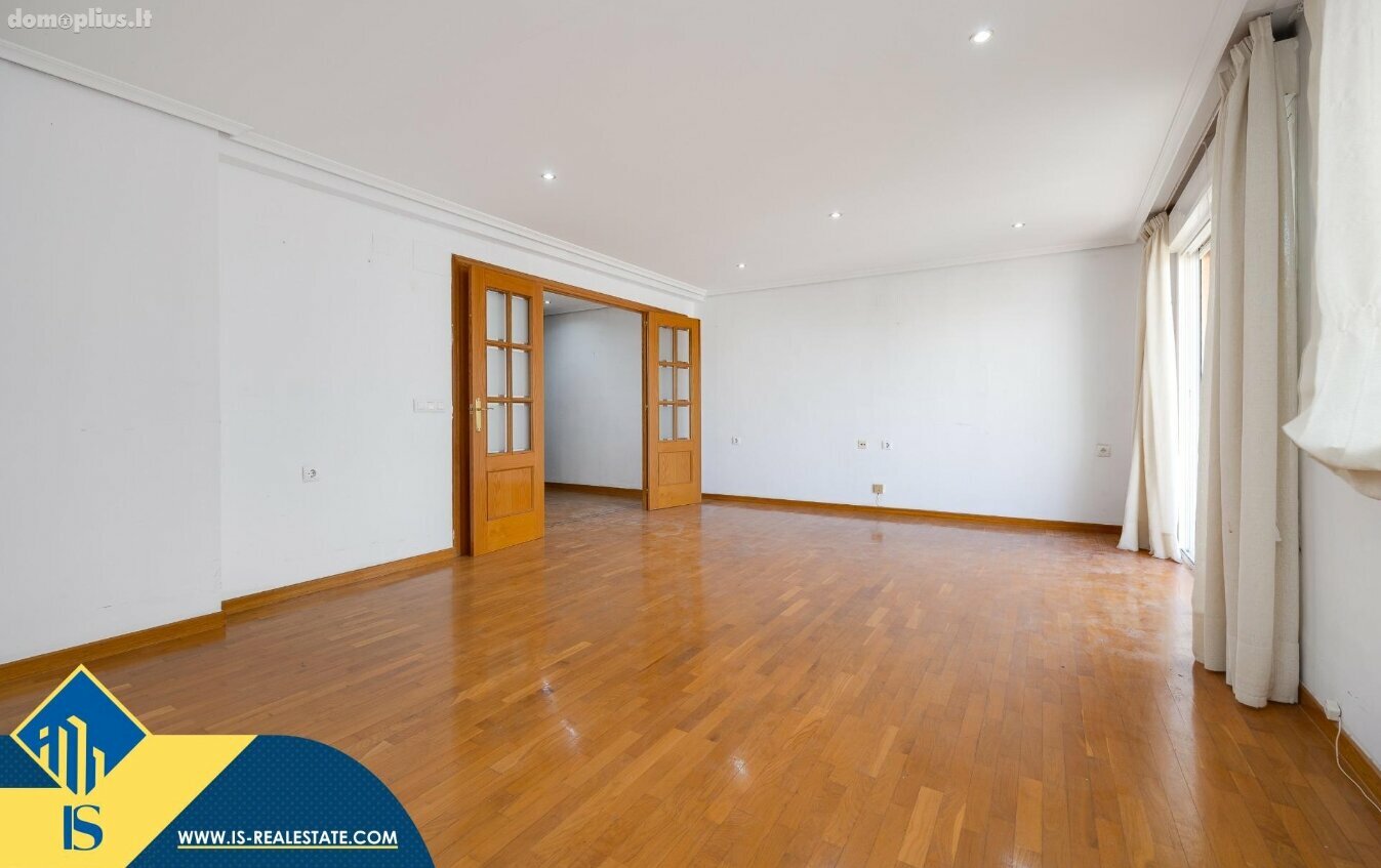 Продается 4 комнатная квартира Испания, Torrevieja