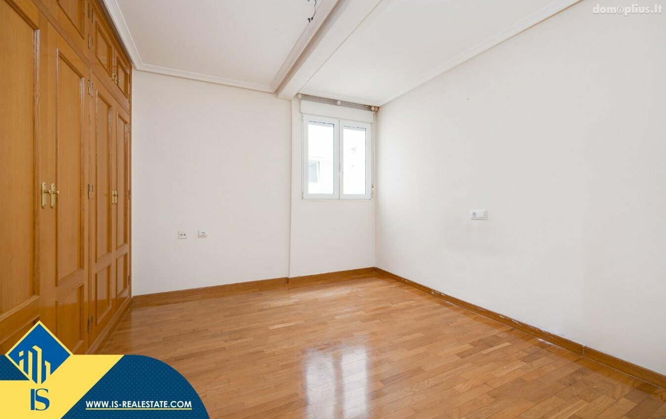Продается 4 комнатная квартира Испания, Torrevieja