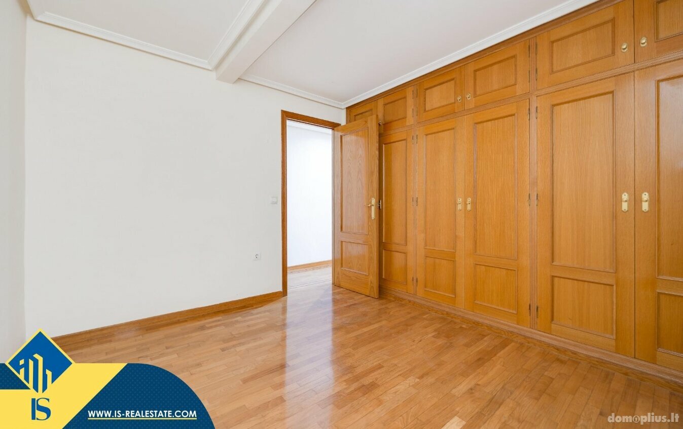 Продается 4 комнатная квартира Испания, Torrevieja
