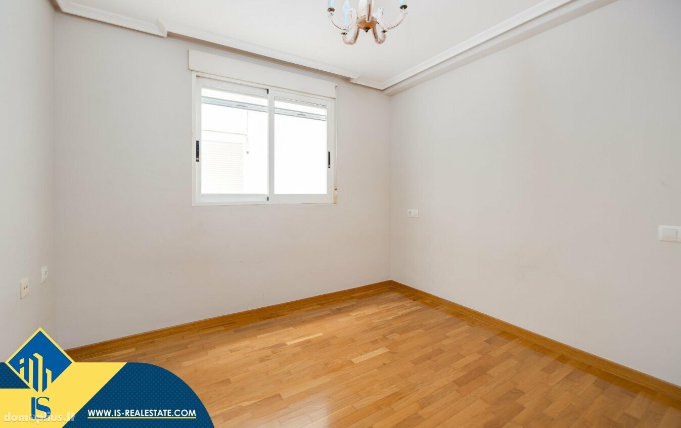 Продается 4 комнатная квартира Испания, Torrevieja