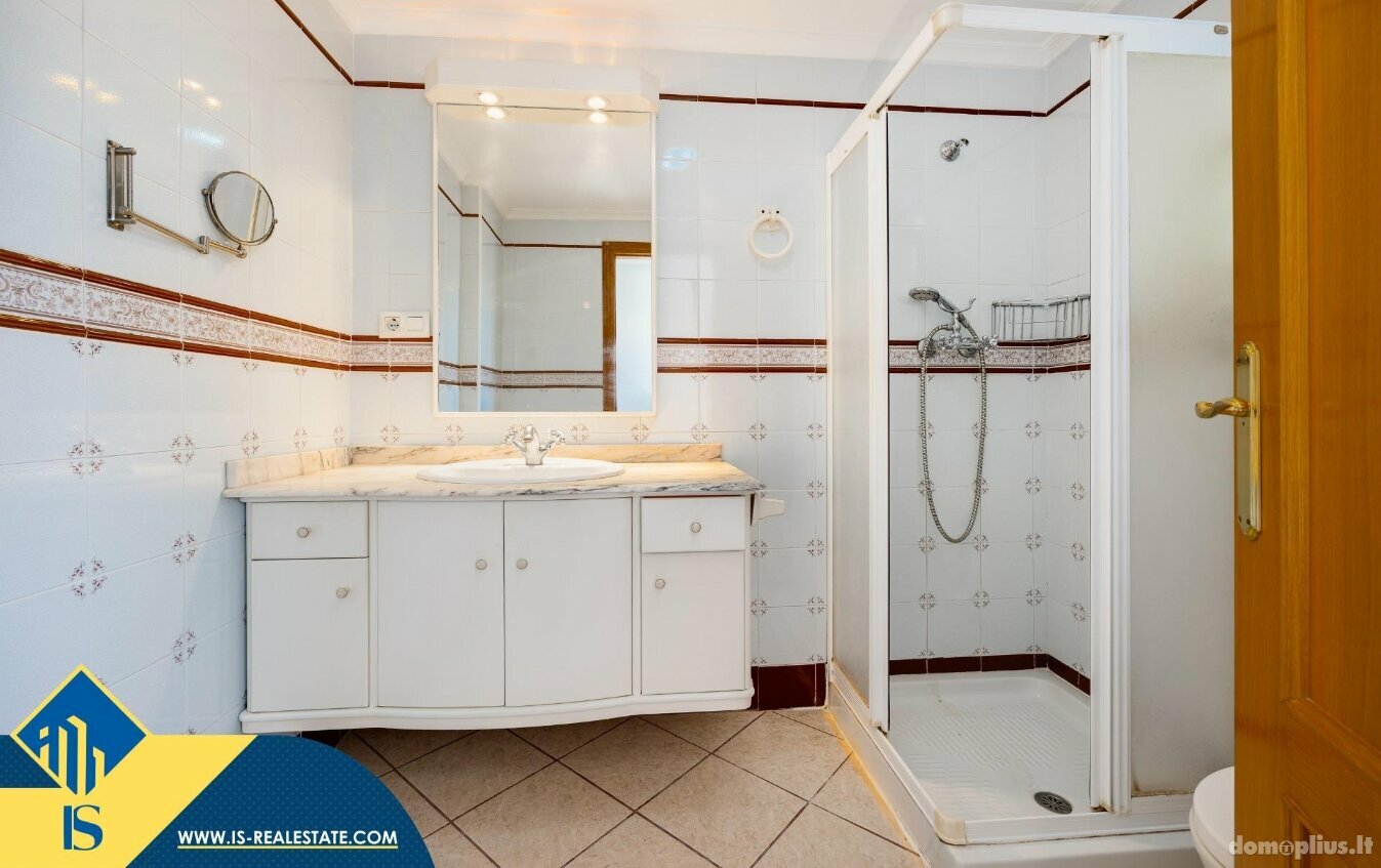 Продается 4 комнатная квартира Испания, Torrevieja