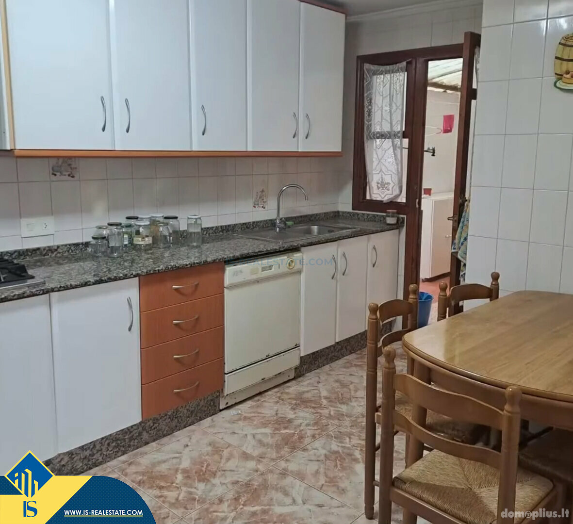 Parduodamas 5 kambarių butas Ispanijoje, Almoradi
