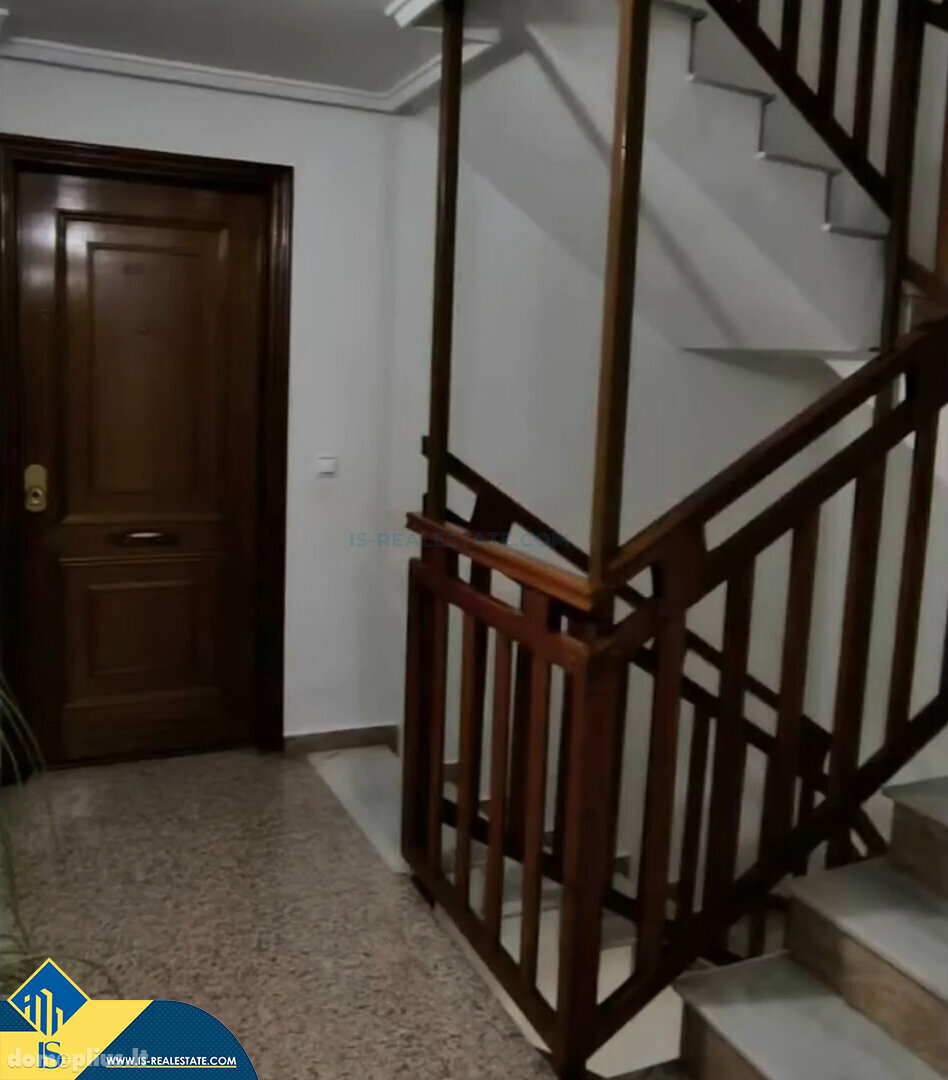 Parduodamas 5 kambarių butas Ispanijoje, Almoradi