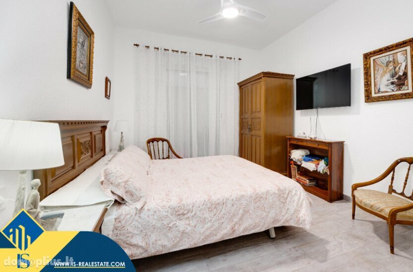 Parduodamas 5 kambarių butas Ispanijoje, Torrevieja
