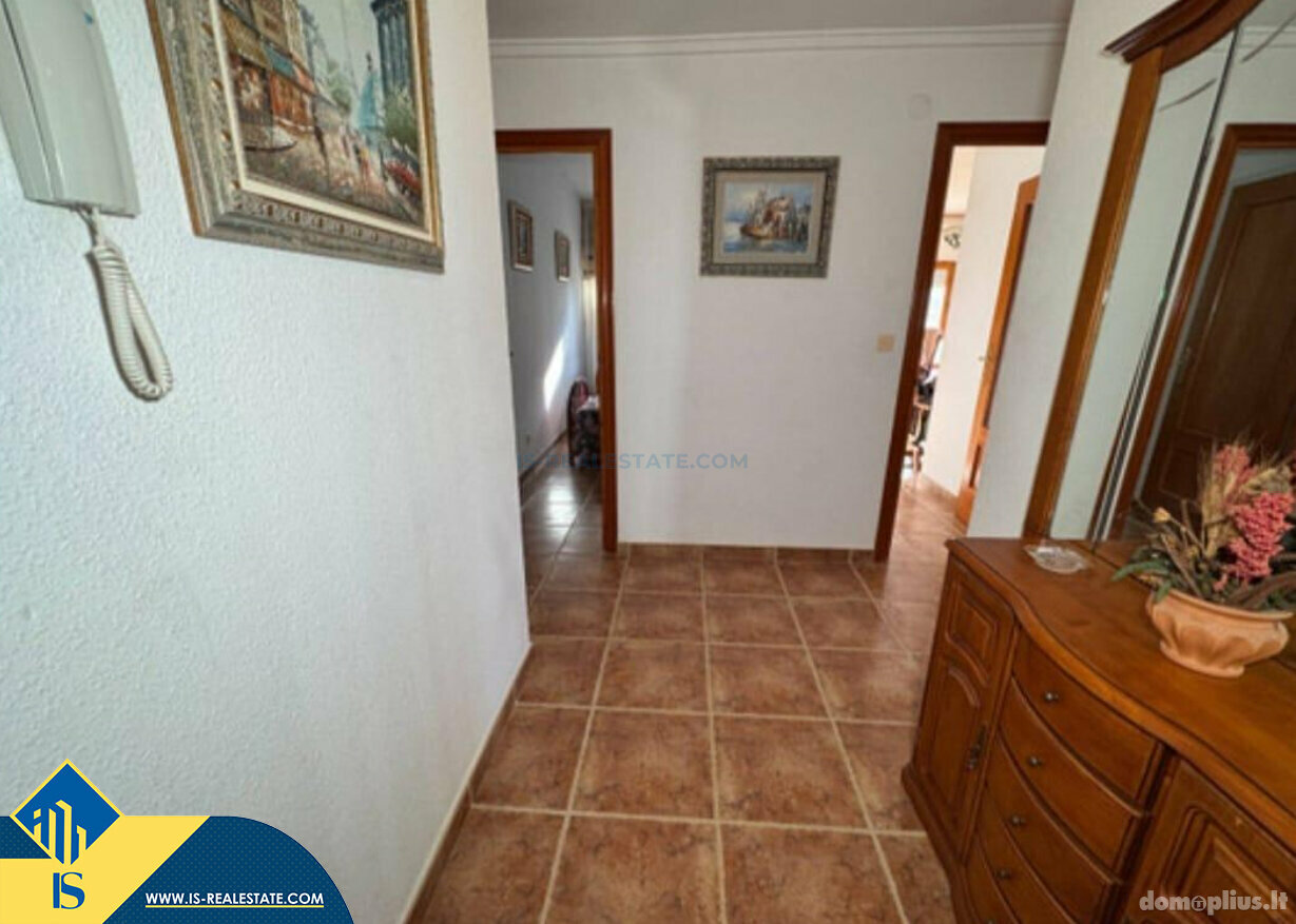 Parduodamas 4 kambarių butas Ispanijoje, Torrevieja