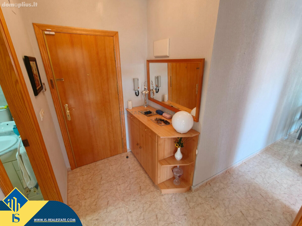 Parduodamas 3 kambarių butas Ispanijoje, Torrevieja