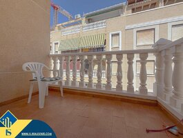 Parduodamas 4 kambarių butas Ispanijoje, Torrevieja