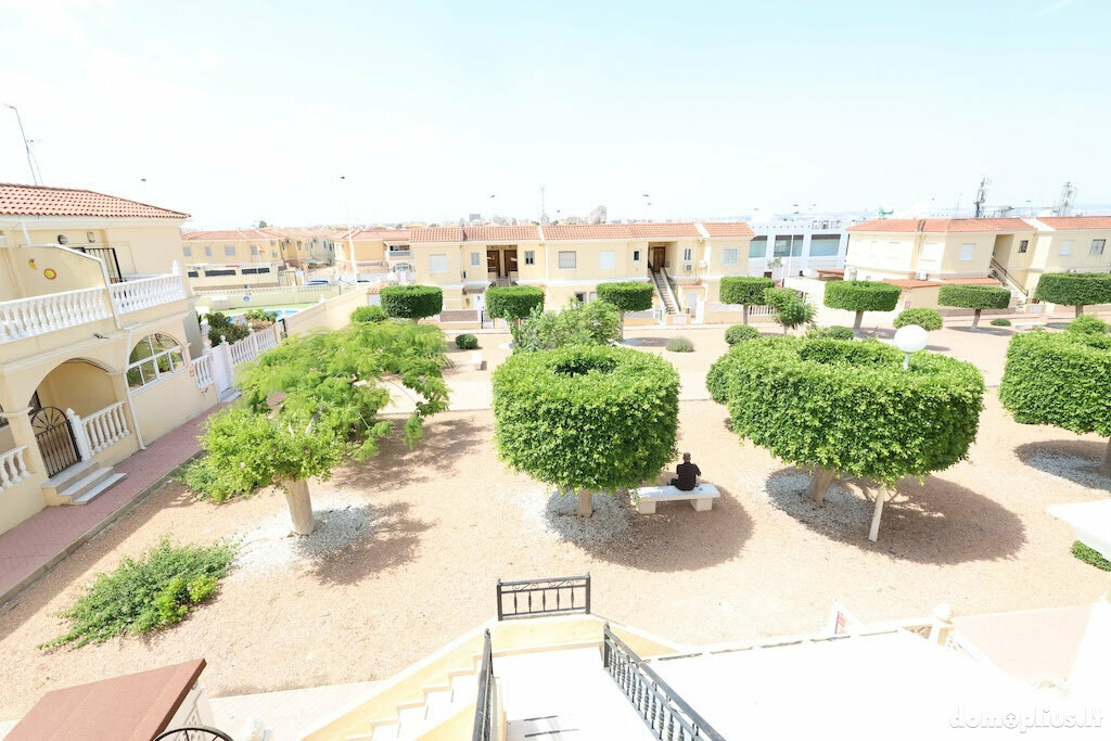 Parduodamas 3 kambarių butas Ispanijoje, Torrevieja