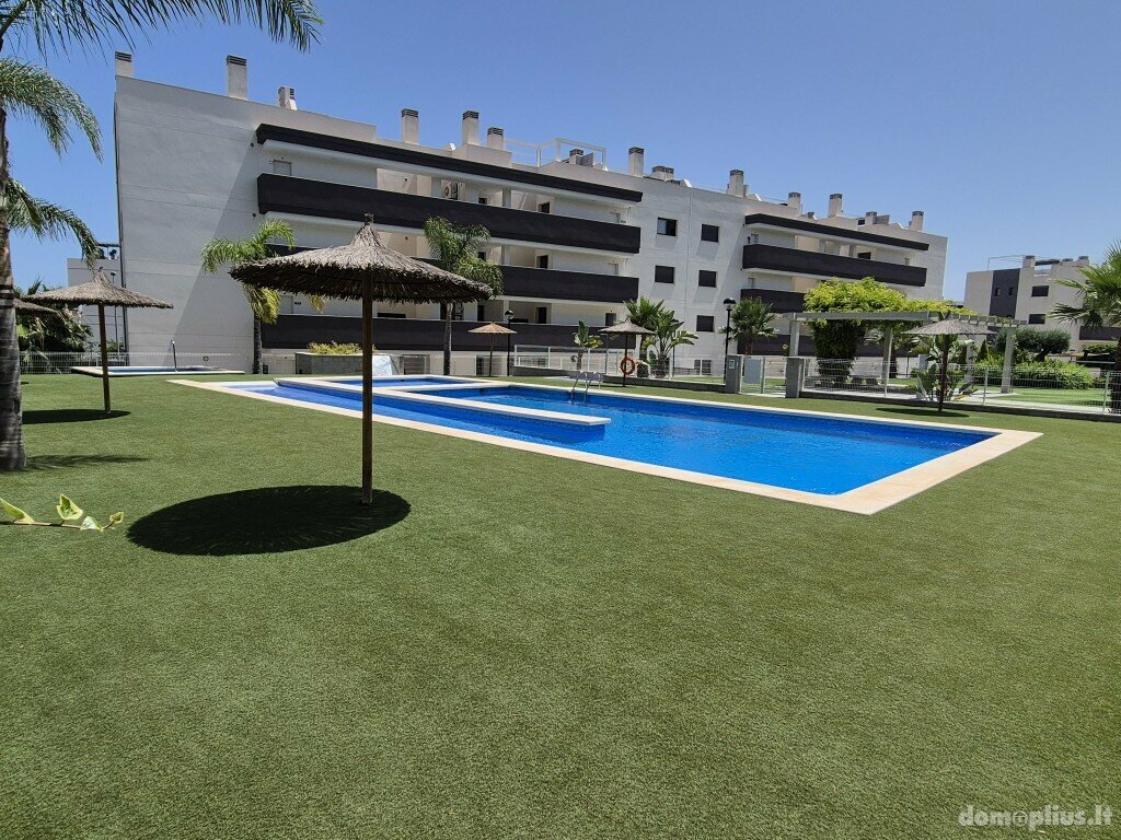 Parduodamas 3 kambarių butas Ispanijoje, Orihuela Costa