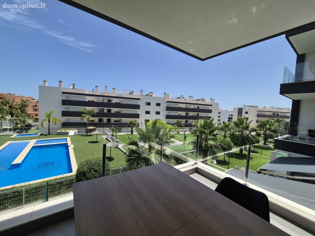 Parduodamas 3 kambarių butas Ispanijoje, Orihuela Costa