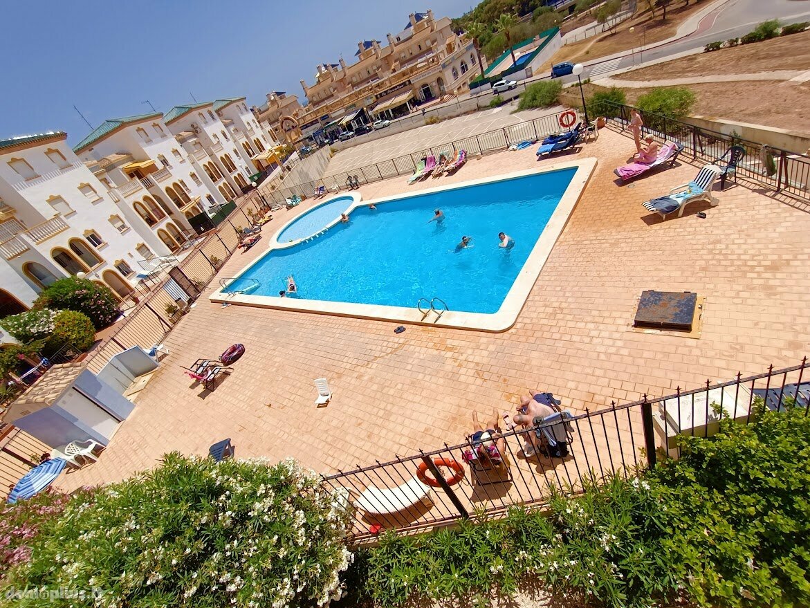 Parduodamas 3 kambarių butas Ispanijoje, Orihuela Costa