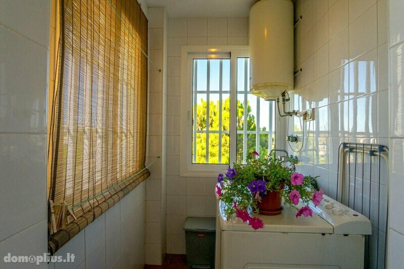 Parduodamas 4 kambarių butas Ispanijoje, Orihuela Costa