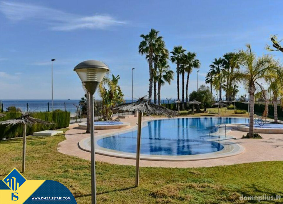 Parduodamas 3 kambarių butas Ispanijoje, Orihuela Costa