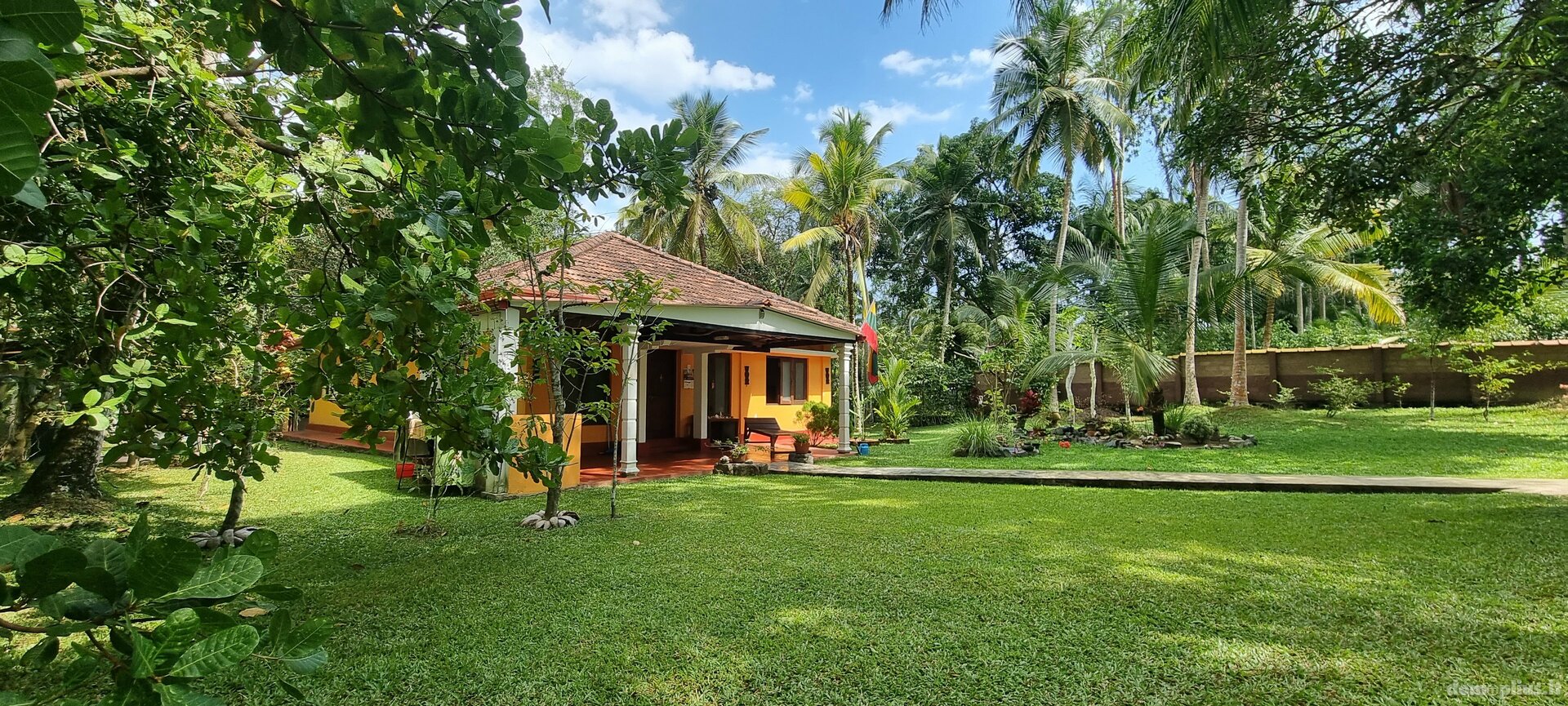 Parduodamas namas Šri Lankoje, Kita