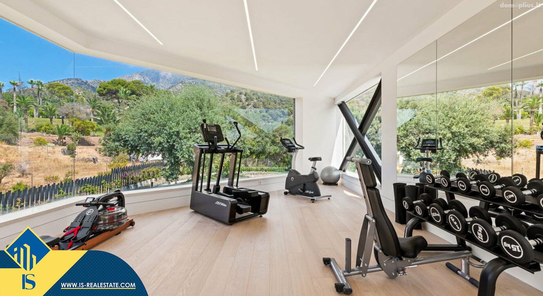 Дом Испания, Marbella