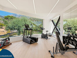Дом Испания, Marbella