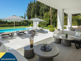 Дом Испания, Marbella