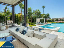 Дом Испания, Marbella