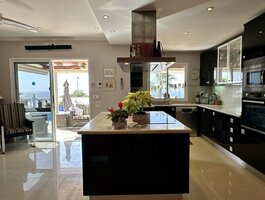 Дом Испания, Tenerife