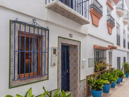 Дом Испания, Marbella