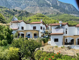 House Cypruje, Kyrenia